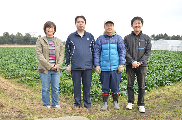左から、平田さん、室井さん、永森さん、木村さん