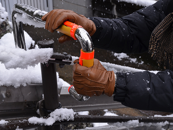 雪や雨など、悪天候の中でも使うことができる。「さかだん」